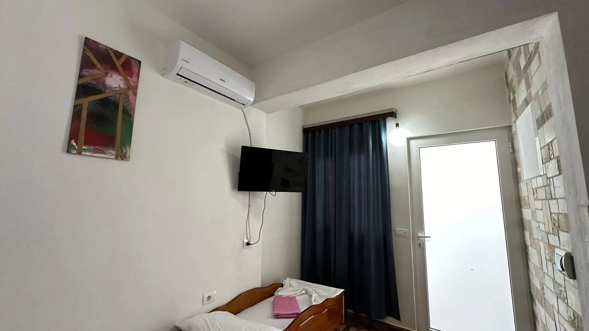 White Stone Apartments Ksamil Albania